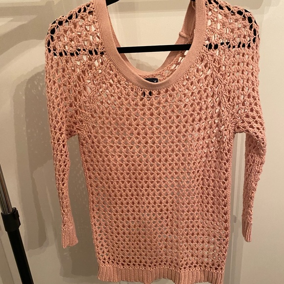 American Eagle Pink Knit - Picture 2 of 4